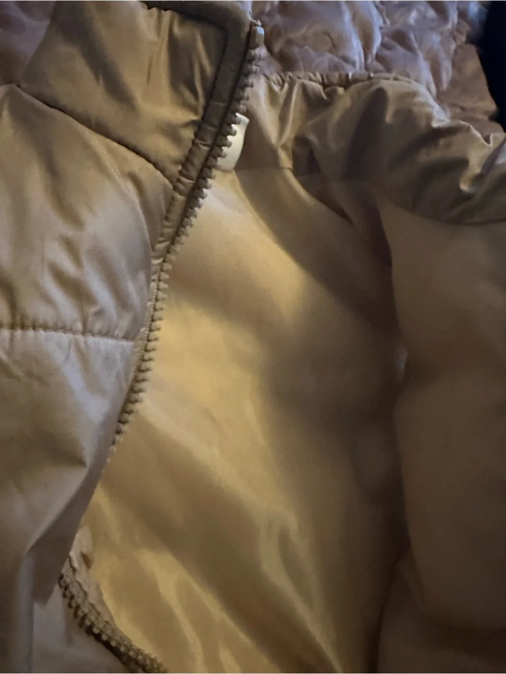 SHEIN Quilted Puffer Vest in Beige (12-18 months) Unisex